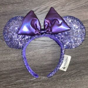 Purple Minnie ears